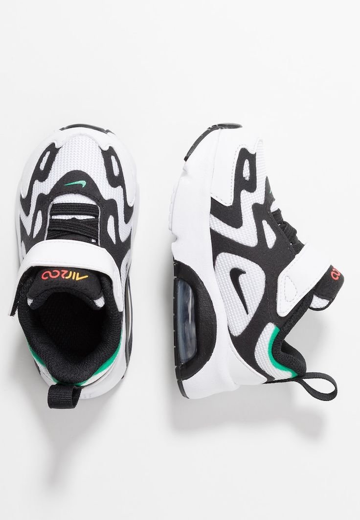 Basket enfant style Air